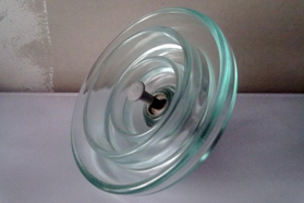 Glass insulator